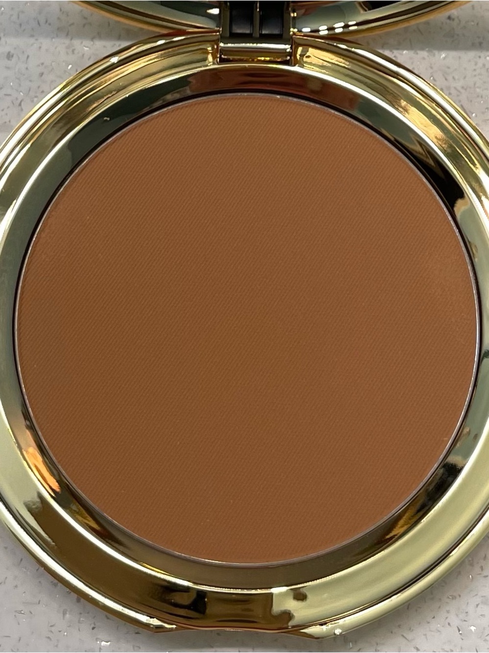 Beauty Bakerie ~ ‘ALMOND’ (Chestnut) Pressed Setting Powder ~ Full Size 10 g - Picture 6 of 16